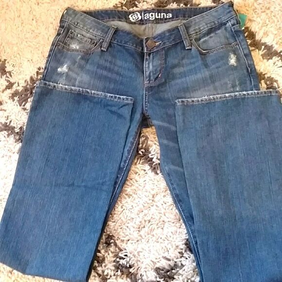 Woman's Laguna B Bootcut Low Rise Jeans sz 1 Reg. 100%Cotton - Picture 8 of 9